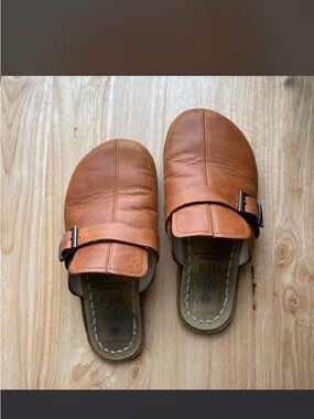 Earthing harmony barefoot grounding clogs classic honey brown genuine leather